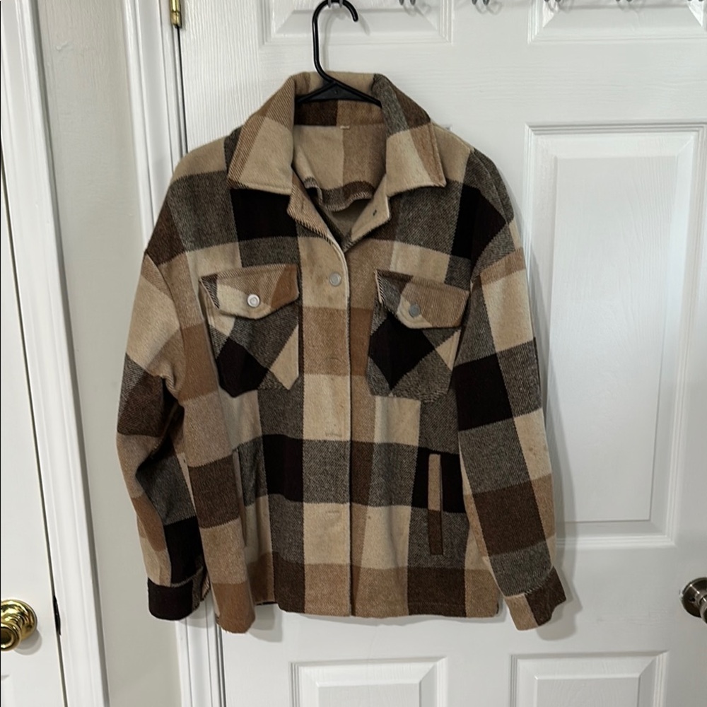 Plaid Button-Up Jacket in Brown and Tan
